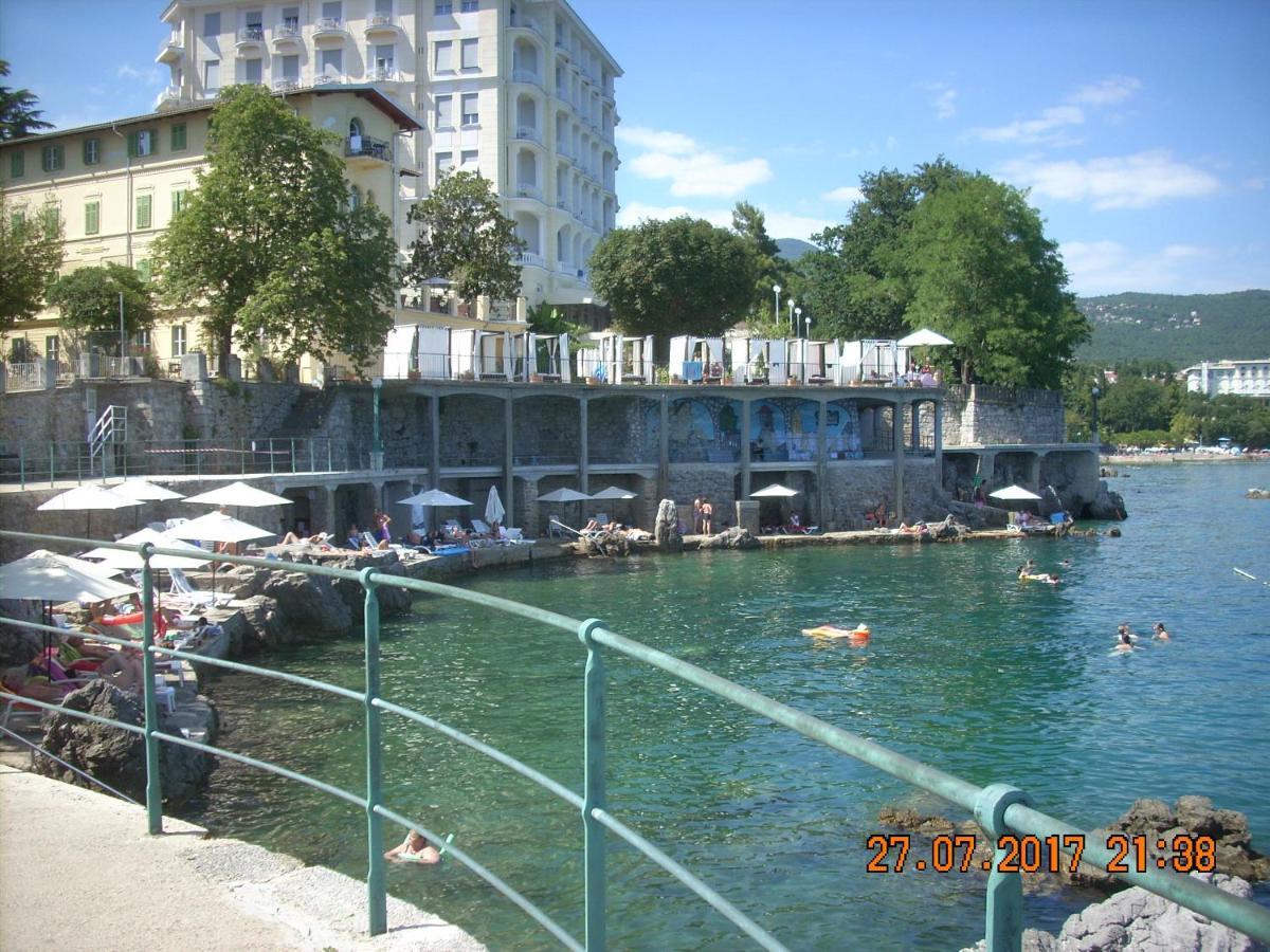 Apartment At Sea Lovran Kültér fotó